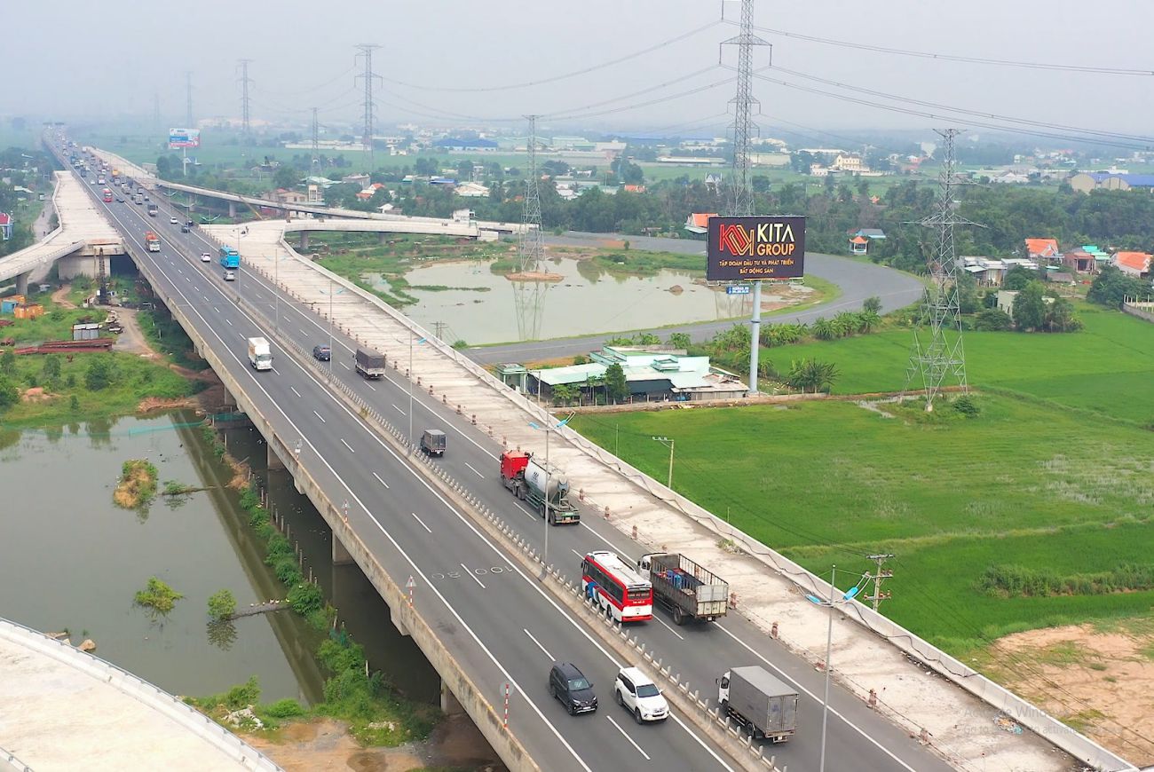 Phát Triển Hạ Tầng Tây Nam Bộ Nâng Giá Trị Cồn Khương Diamond