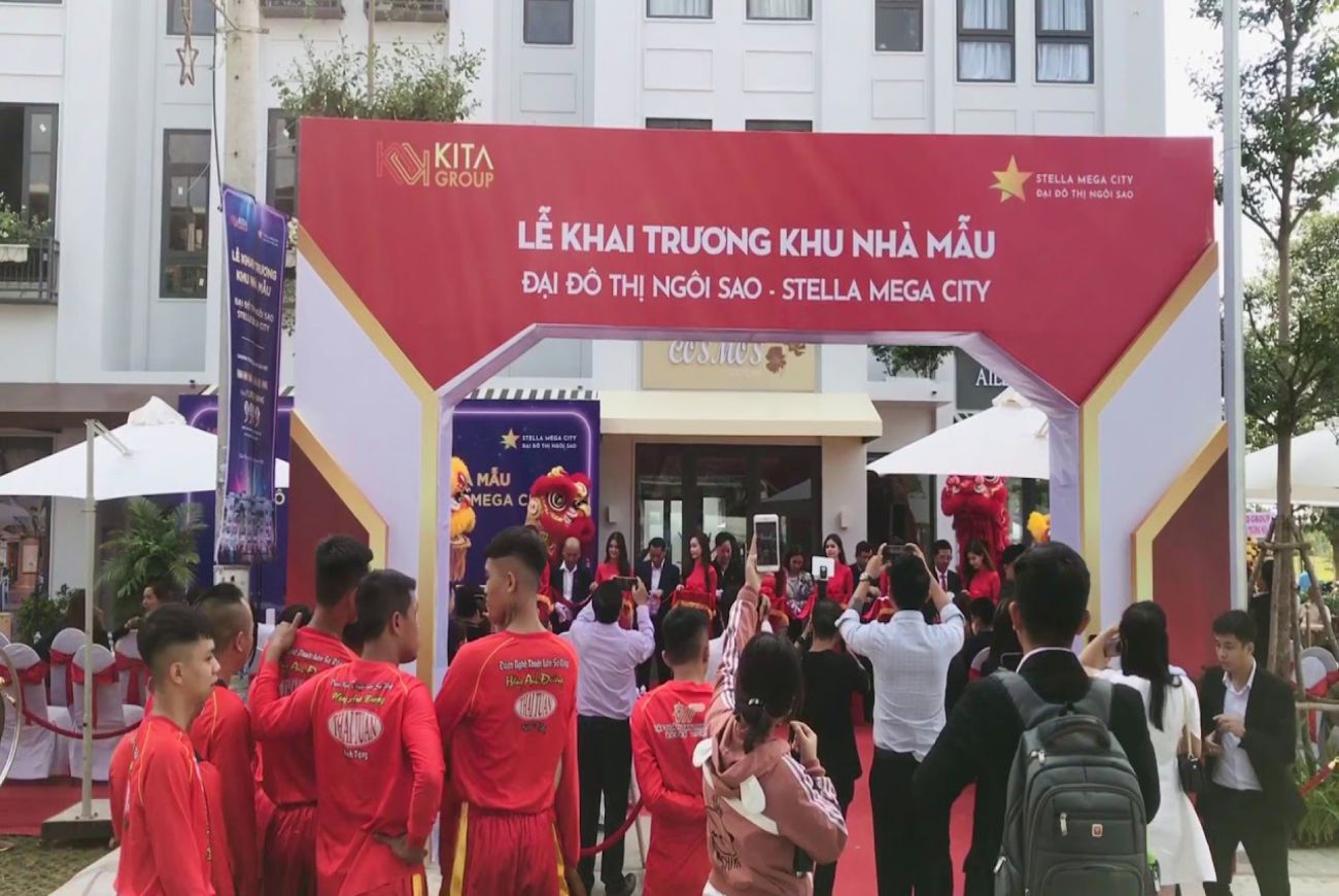 Lễ ra mắt nhà mẫu Stella Mega City
