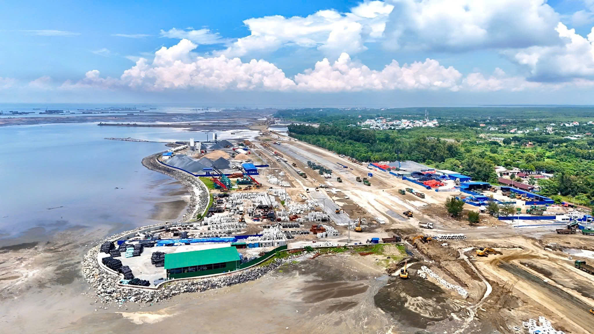 Tiến Độ Xây Dựng Vinhomes Cần Giờ Tháng 10/2025